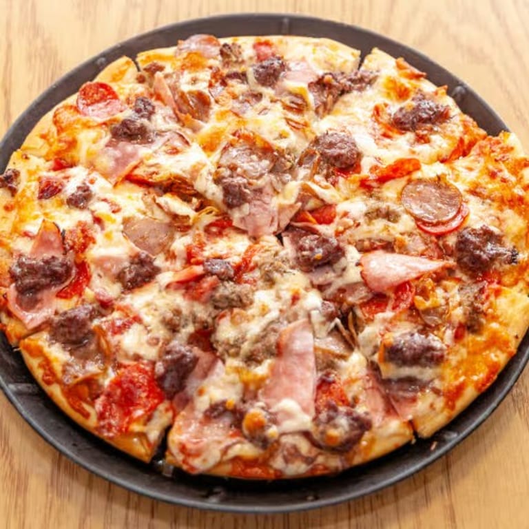 Delicious Meat Pizza Options